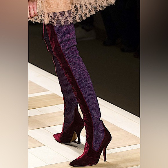 FENDI Velvet Over The Knee Boots - Picture 2 of 3